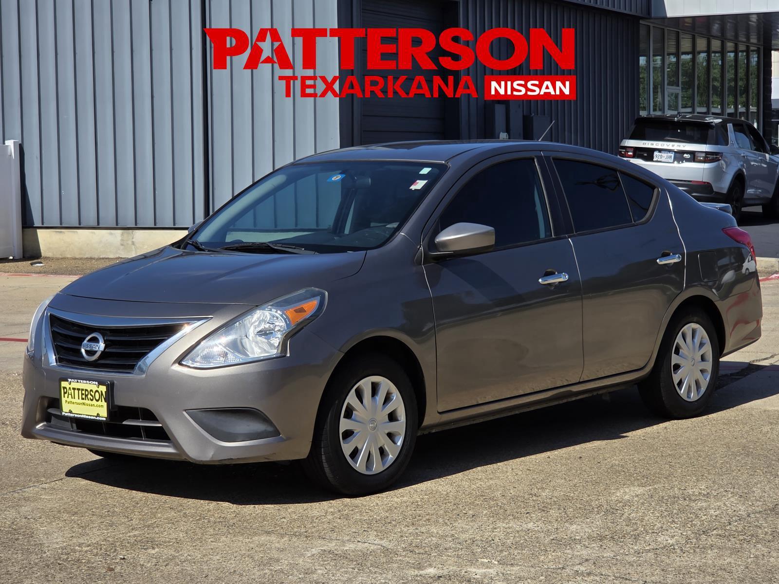  2016 Nissan Versa 1.6 SV   