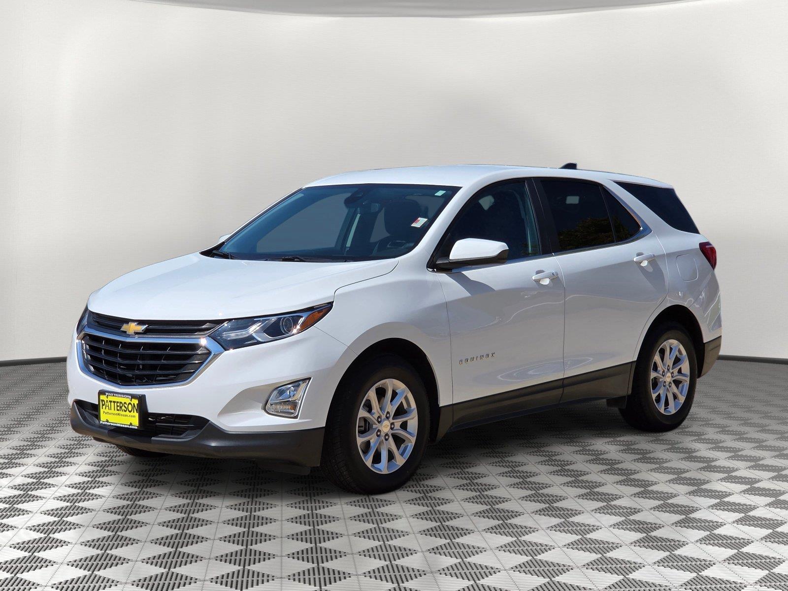 Summit White 2021 Chevrolet Equinox SUV / Crossover Front-Wheel Drive 6-Speed Automatic Overdrive