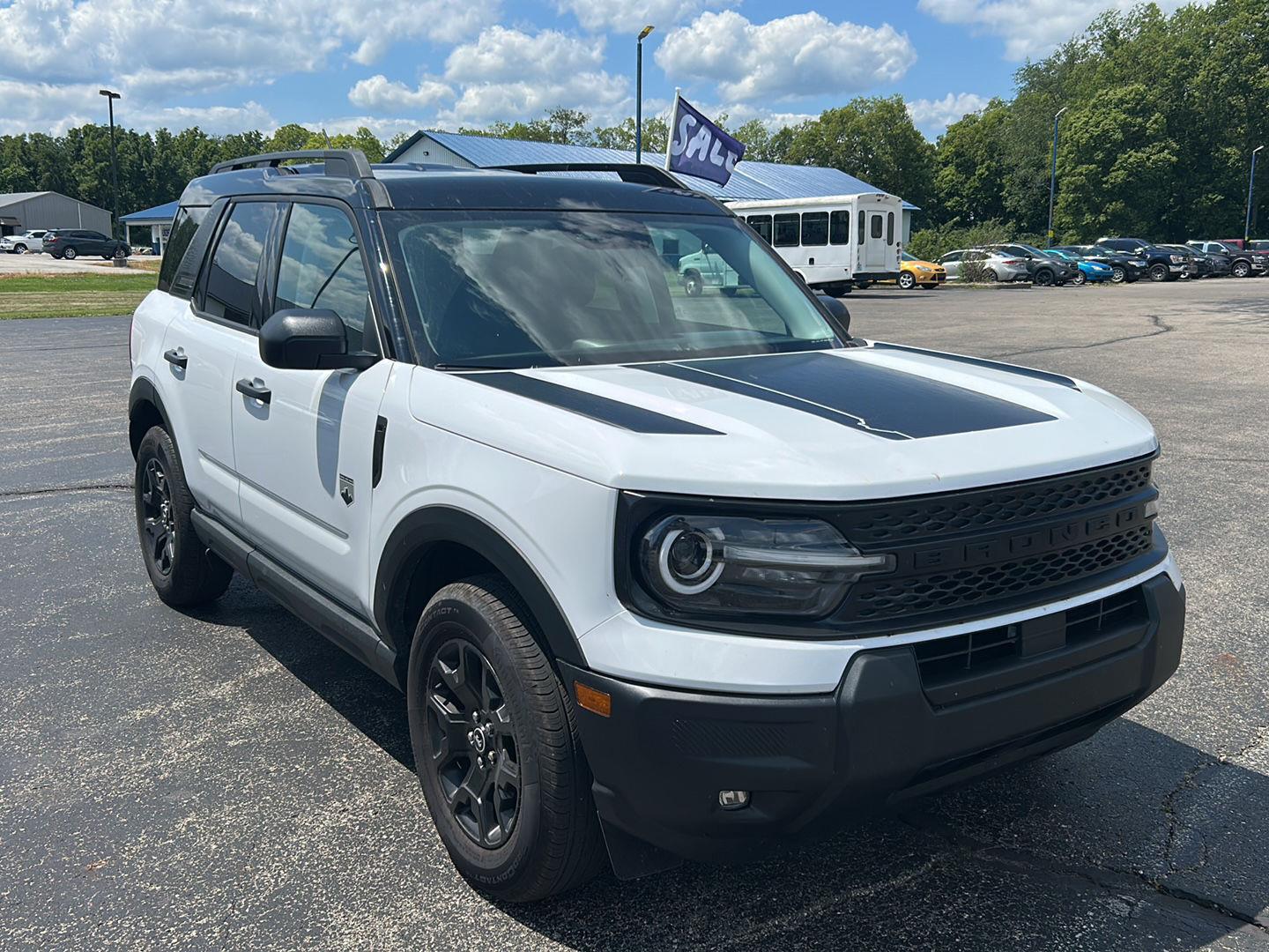 Used 2025 Oxford White Ford Big Bend image 2