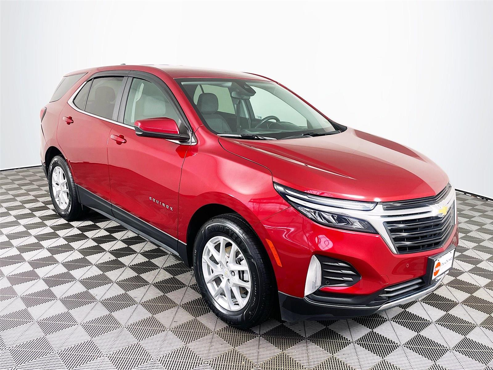 2022 Chevrolet Equinox LT FWD with 1LT