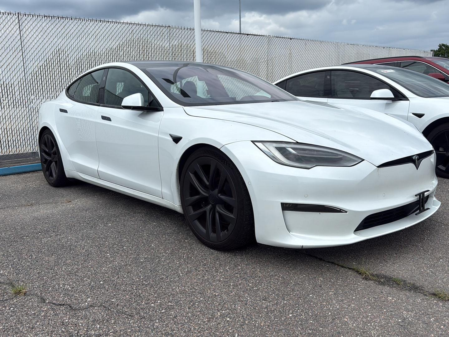 Pearl White Multi-Coat 2021 Tesla Model S Sedan All-Wheel Drive 