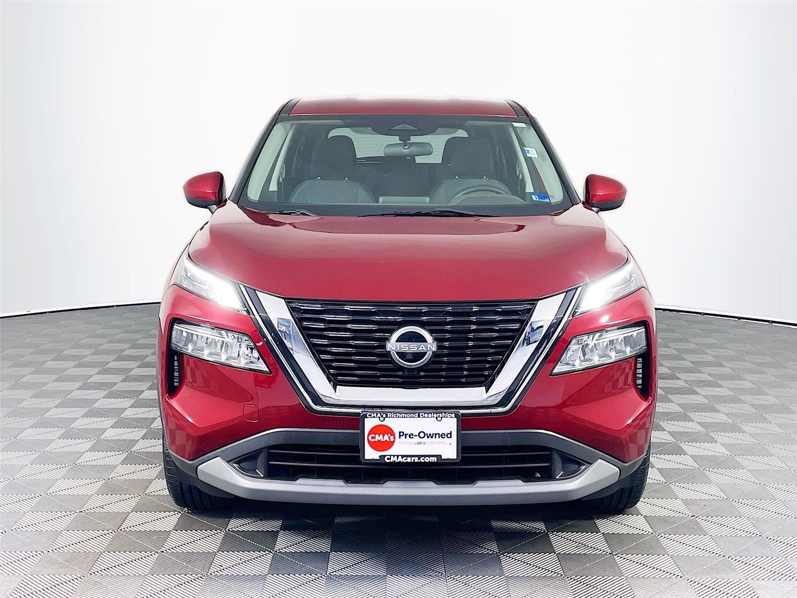 View vehicle photo 2