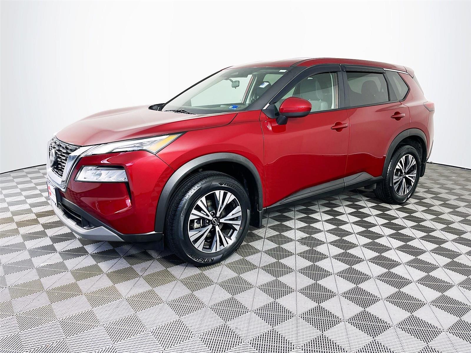 View vehicle photo 4