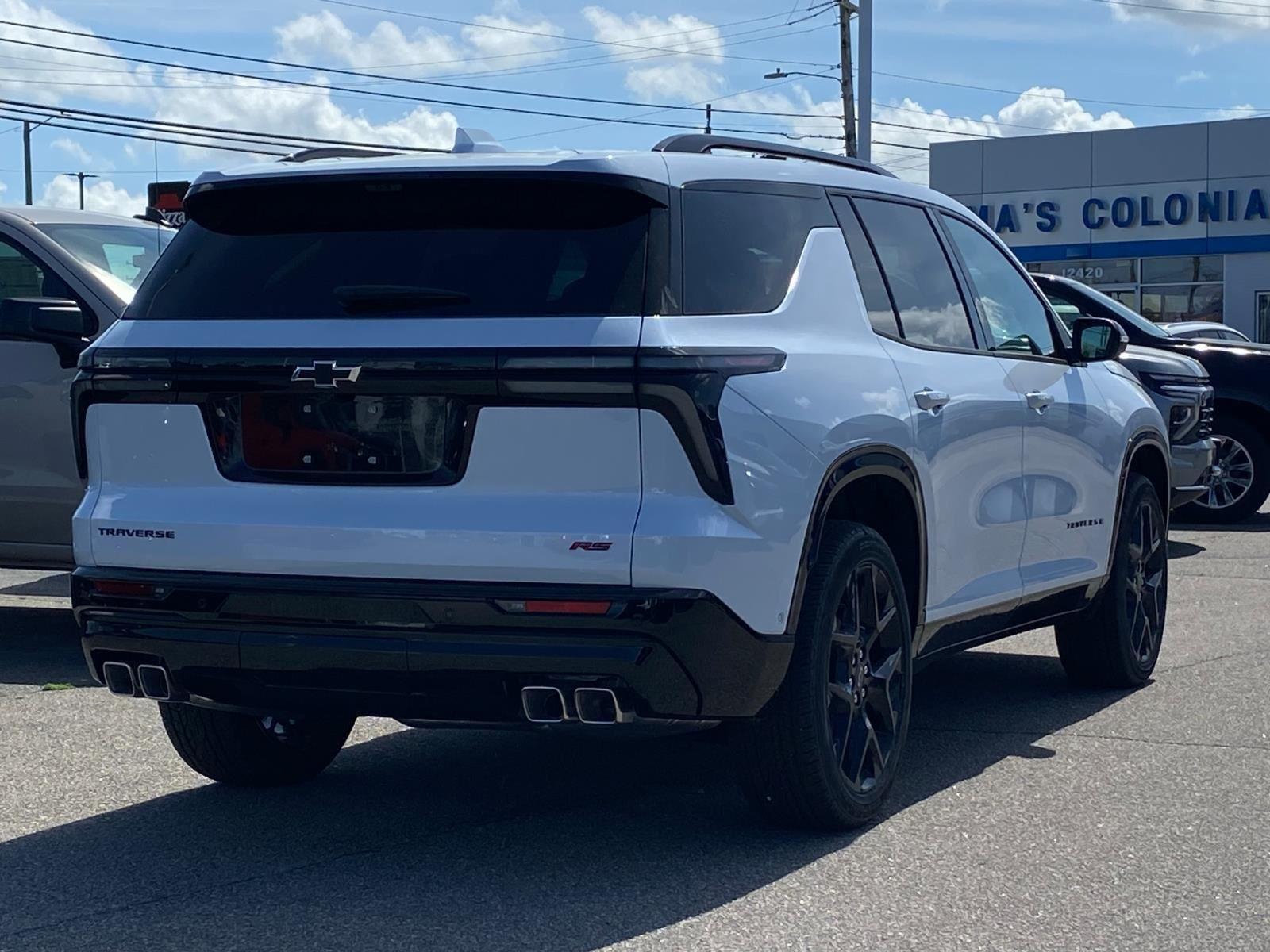 View vehicle photo 3