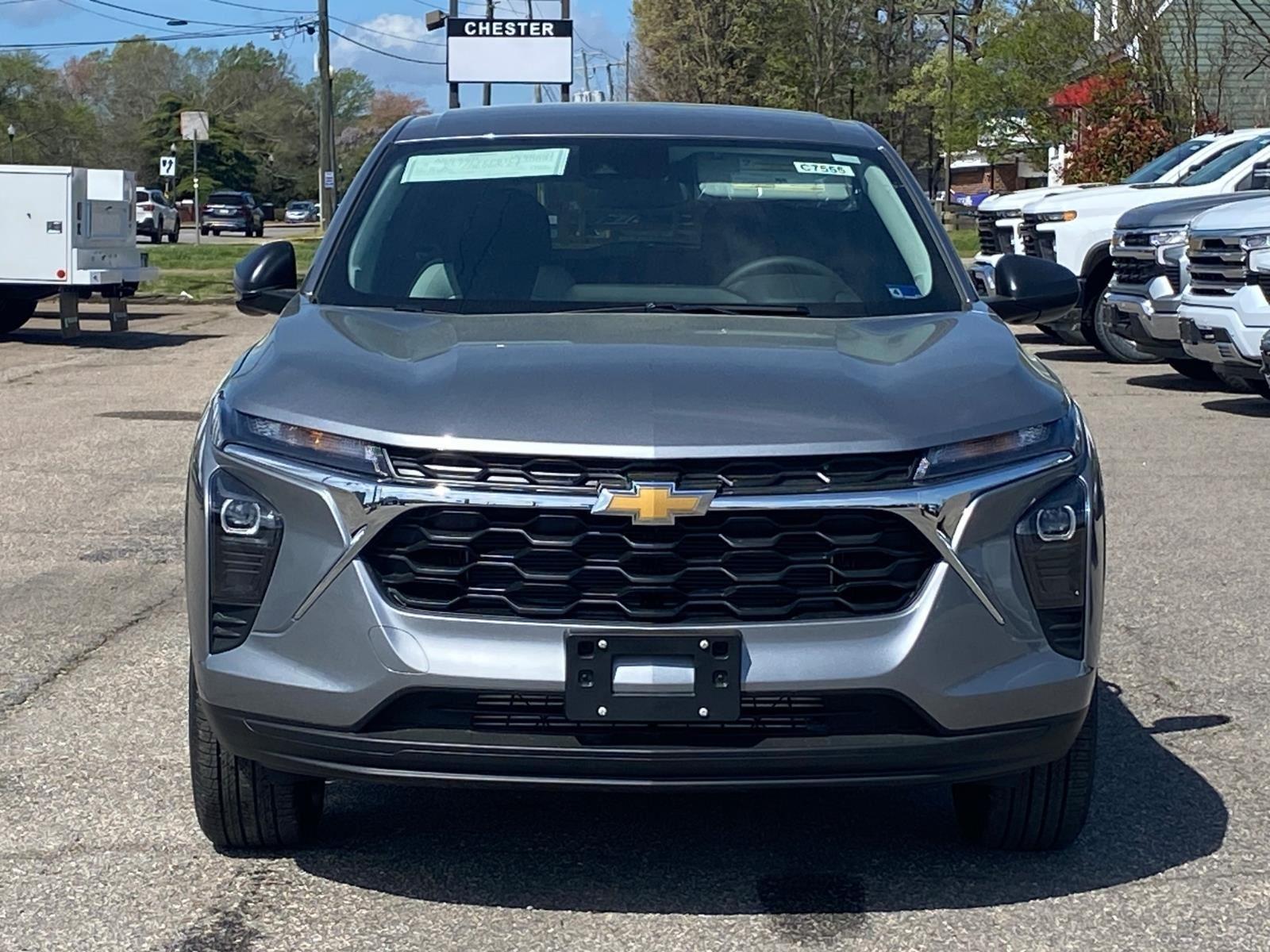 View vehicle photo 6