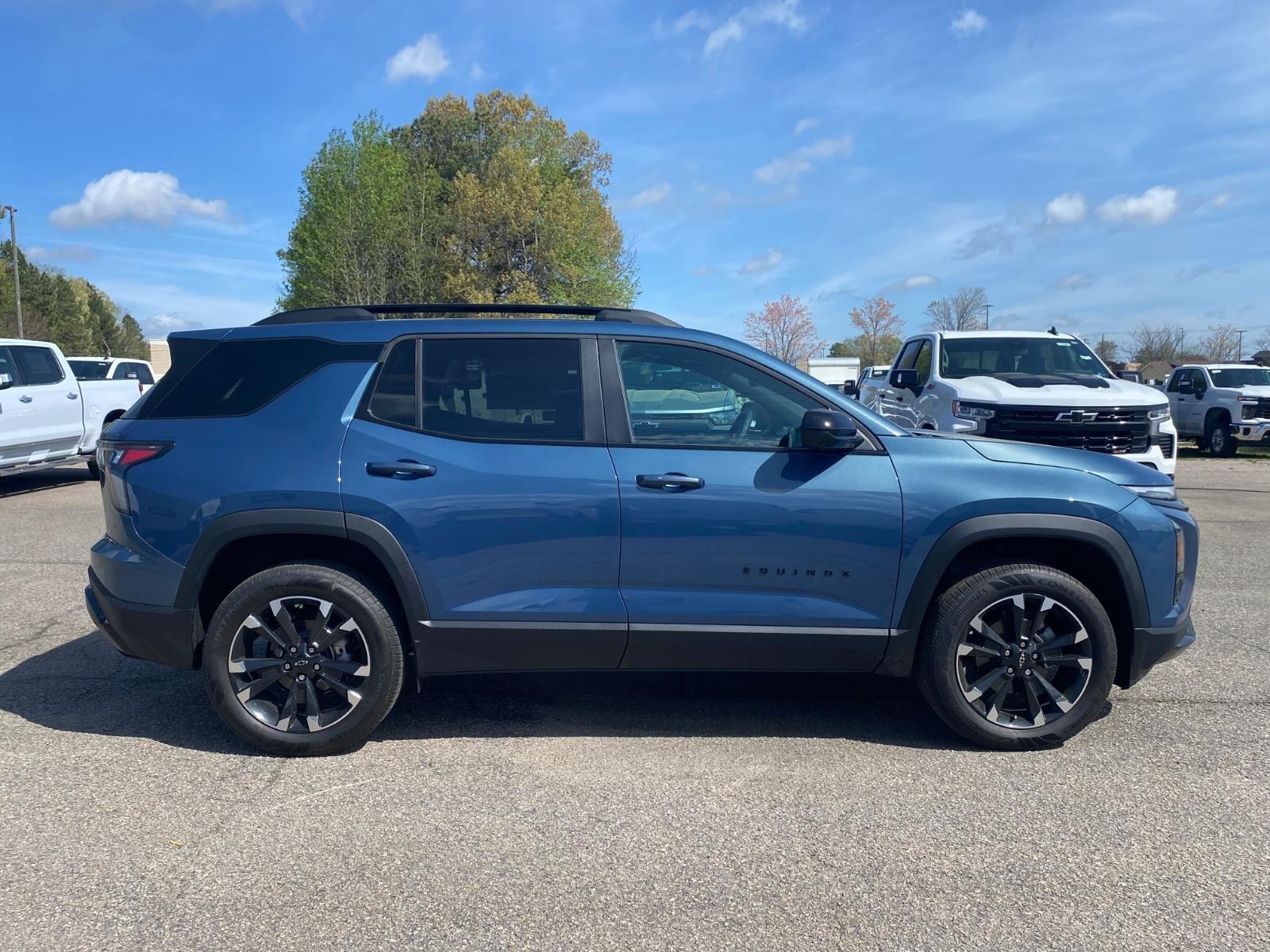 View vehicle photo 2