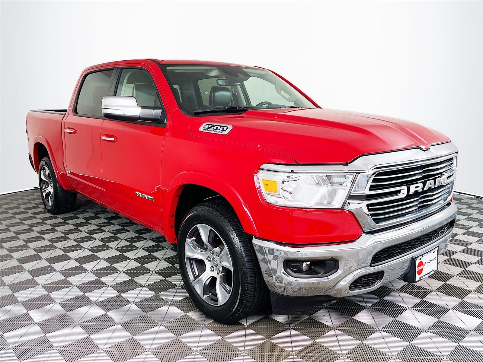 2022 RAM 1500 Laramie Crew Cab 4WD
