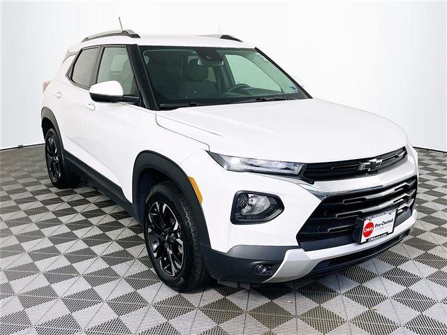 Summit White 2023 Chevrolet Trailblazer LT AWD SUV / Crossover Four-Wheel Drive 9-Speed Automatic