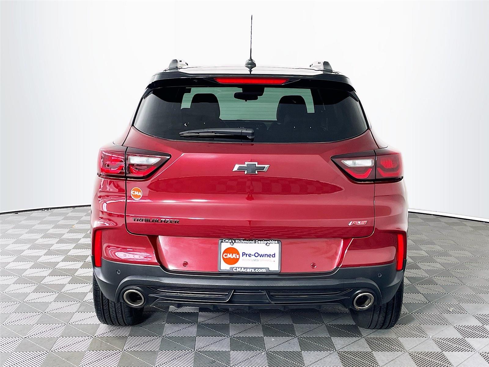 View vehicle photo 7