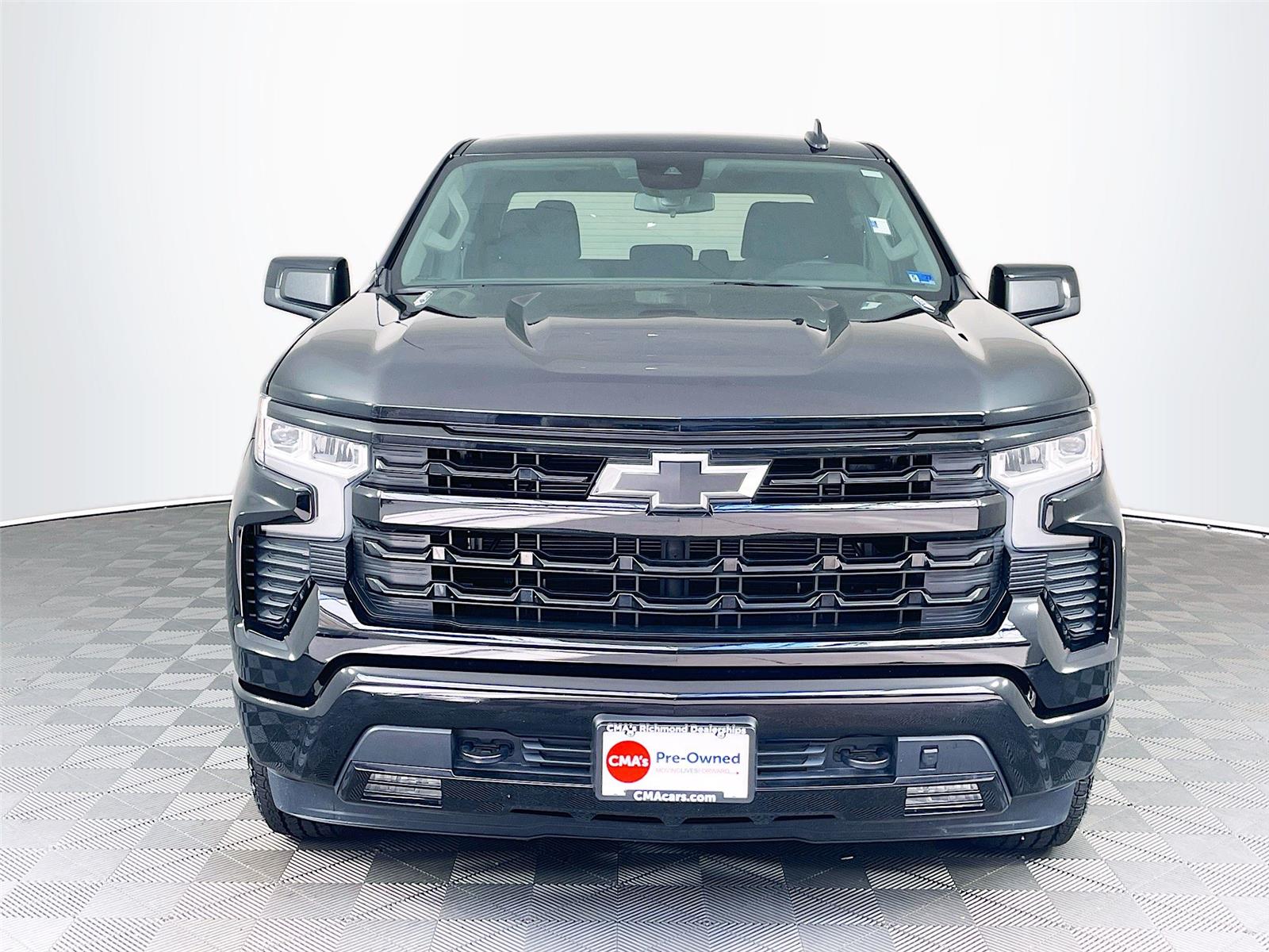 View vehicle photo 2