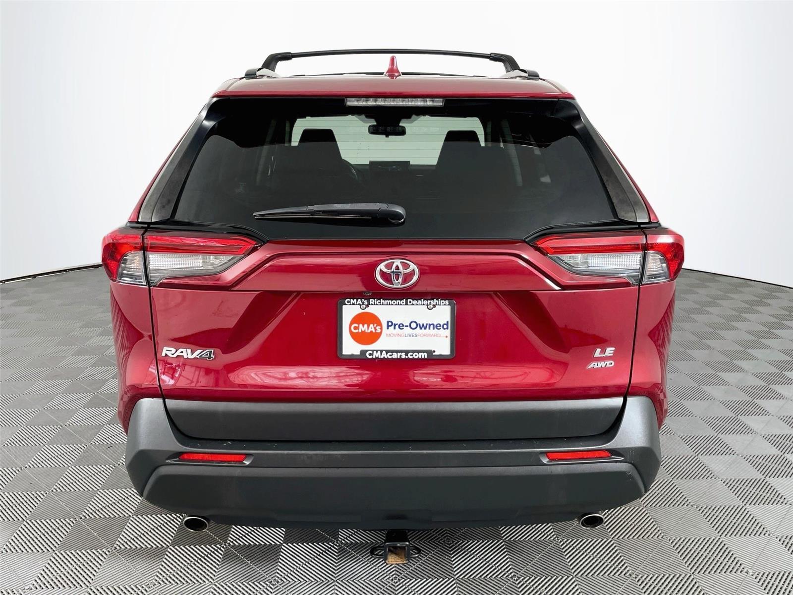 View vehicle photo 7