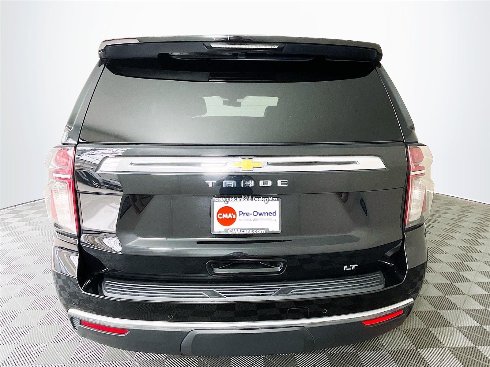 View vehicle photo 7