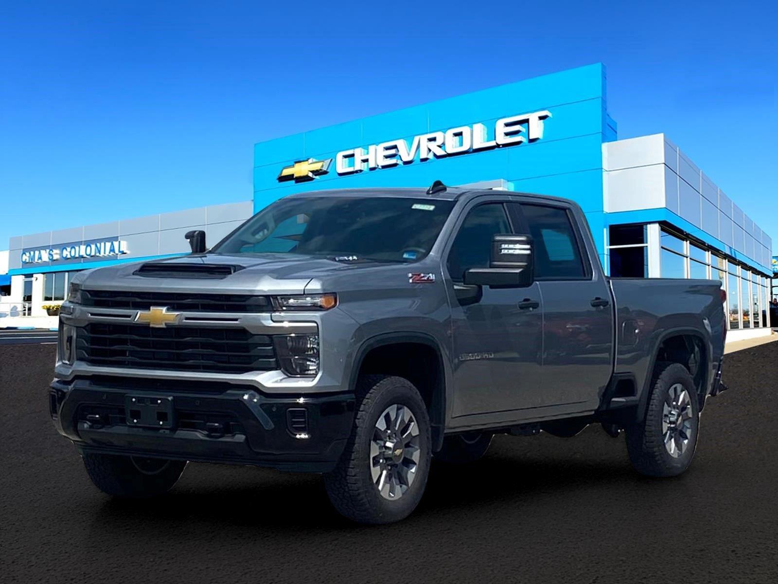 Sterling Gray Metallic 2026 Chevrolet Silverado 2500HD Pickup Truck Four-Wheel Drive Automatic