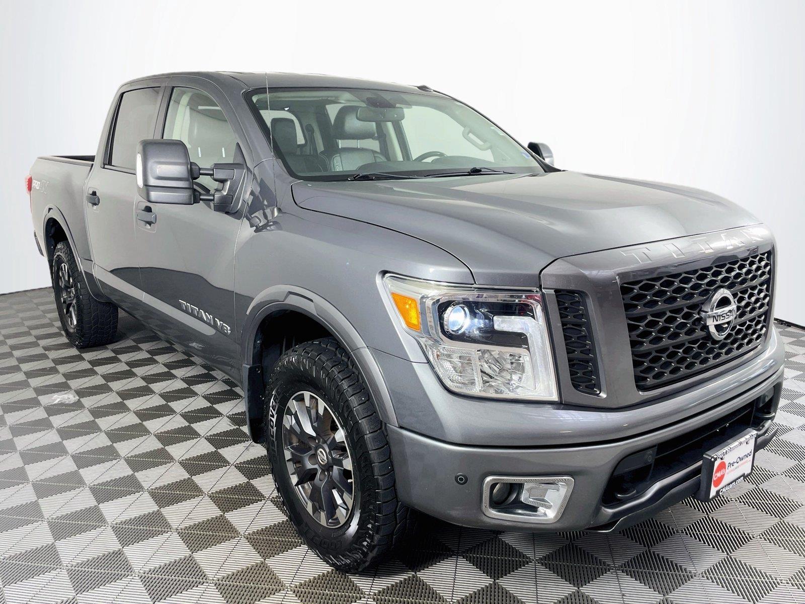 2019 Nissan Titan PRO-4X Crew Cab 4WD