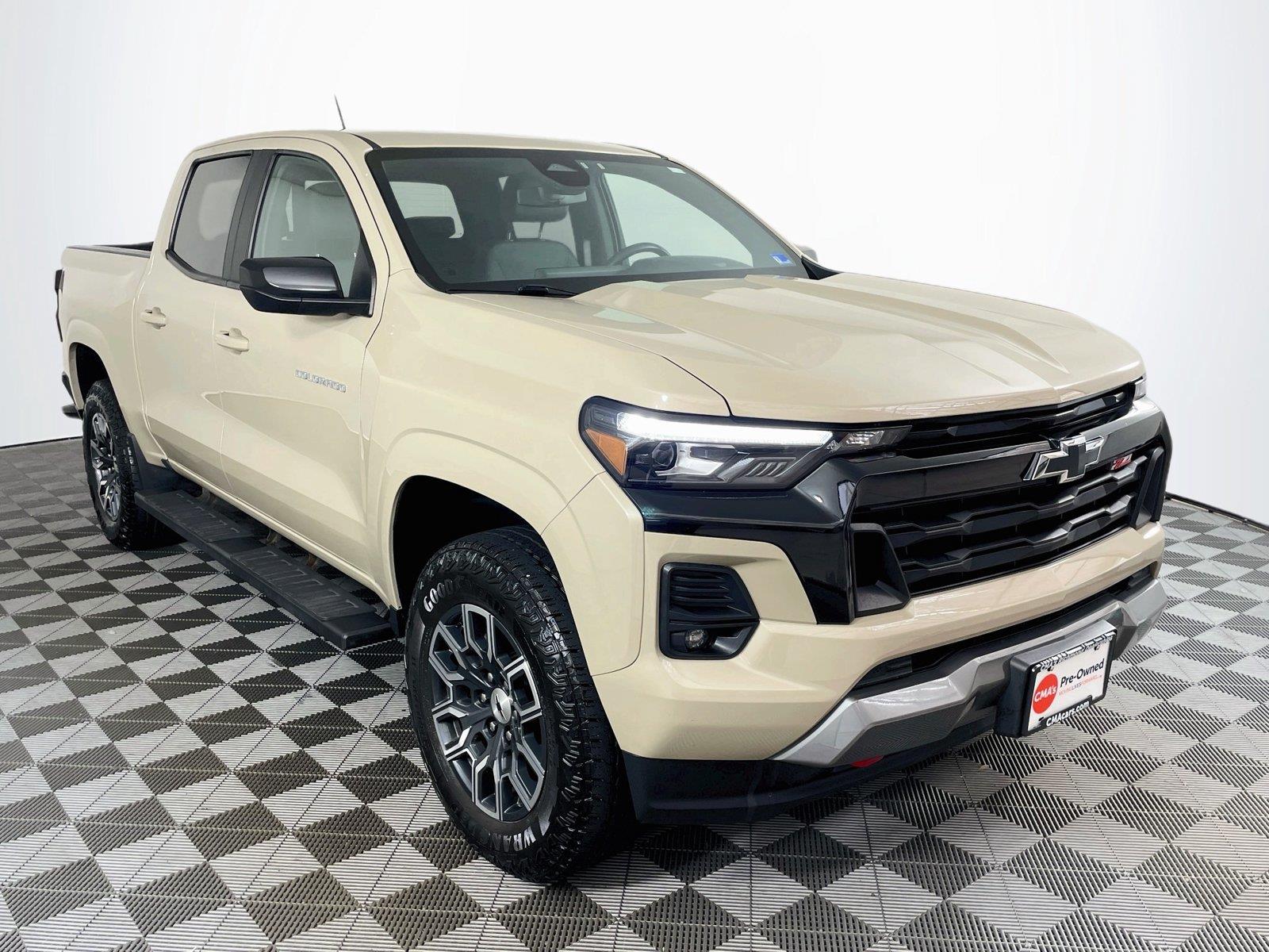 Harvest Bronze Metallic 2024 Chevrolet Colorado Pickup Truck Four-Wheel Drive 8-Speed Automatic