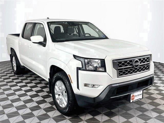 Glacier White 2022 Nissan Frontier Pickup Truck 4X2 Automatic