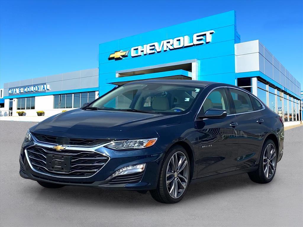 Northsky Blue Metallic 2022 Chevrolet Malibu Sedan Front-Wheel Drive 9-Speed Automatic