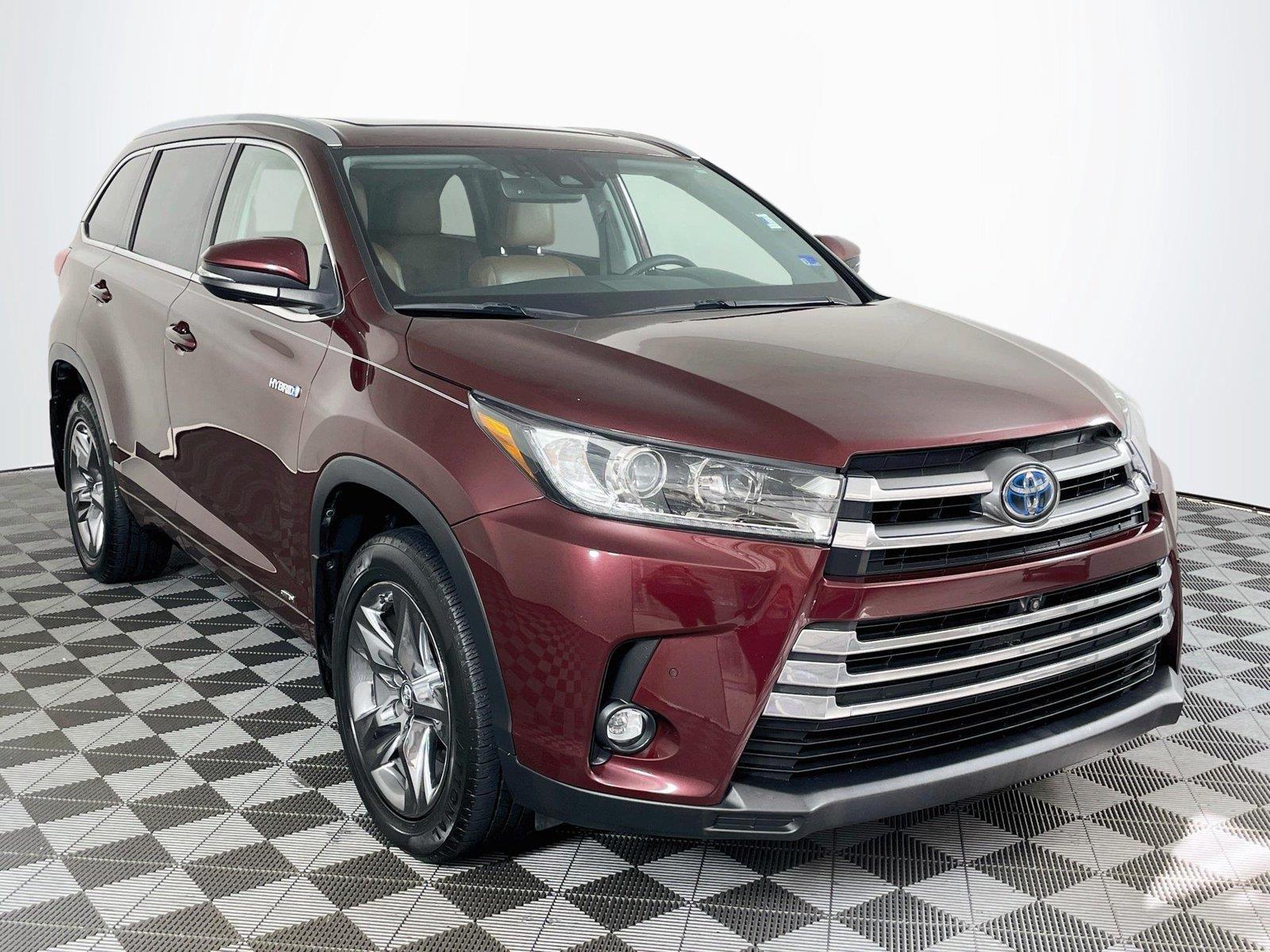 Ooh La La Rouge Mica 2019 Toyota Highlander Hybrid SUV / Crossover All-Wheel Drive Continuously Variable Transmission