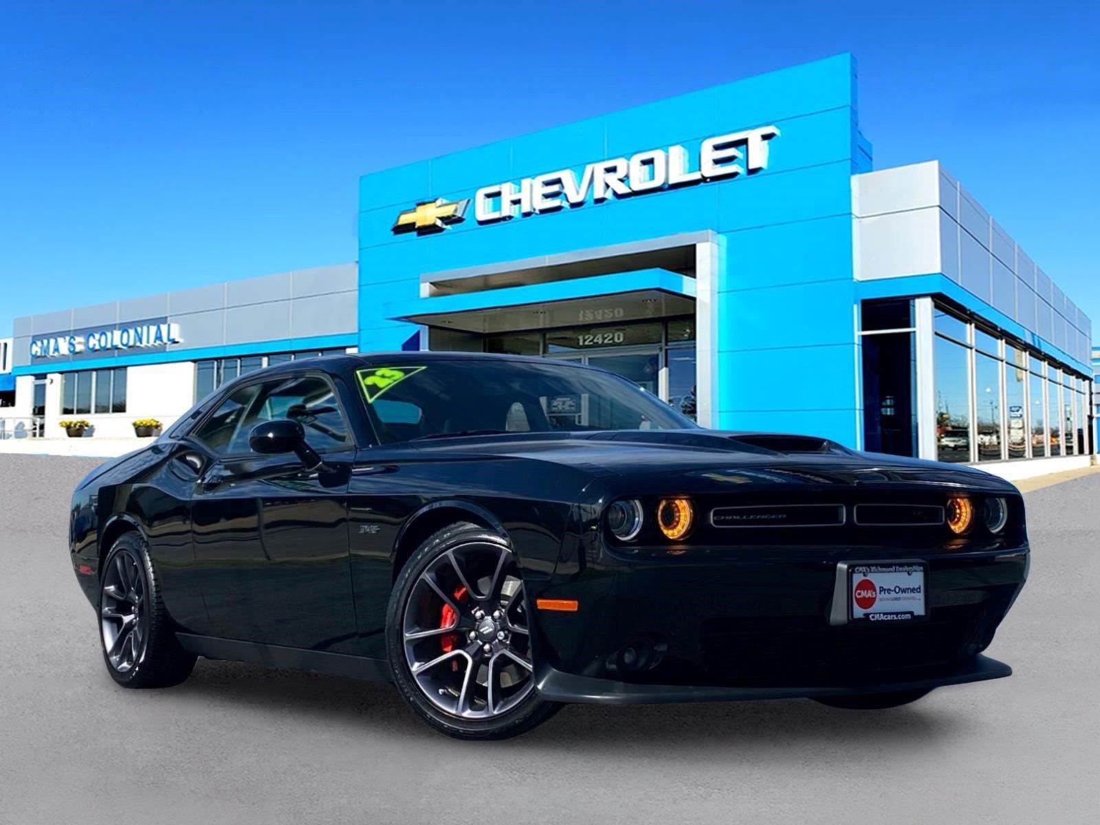 Pitch Black Clearcoat 2023 Dodge Challenger Coupe Rear-Wheel Drive 8-Speed Automatic
