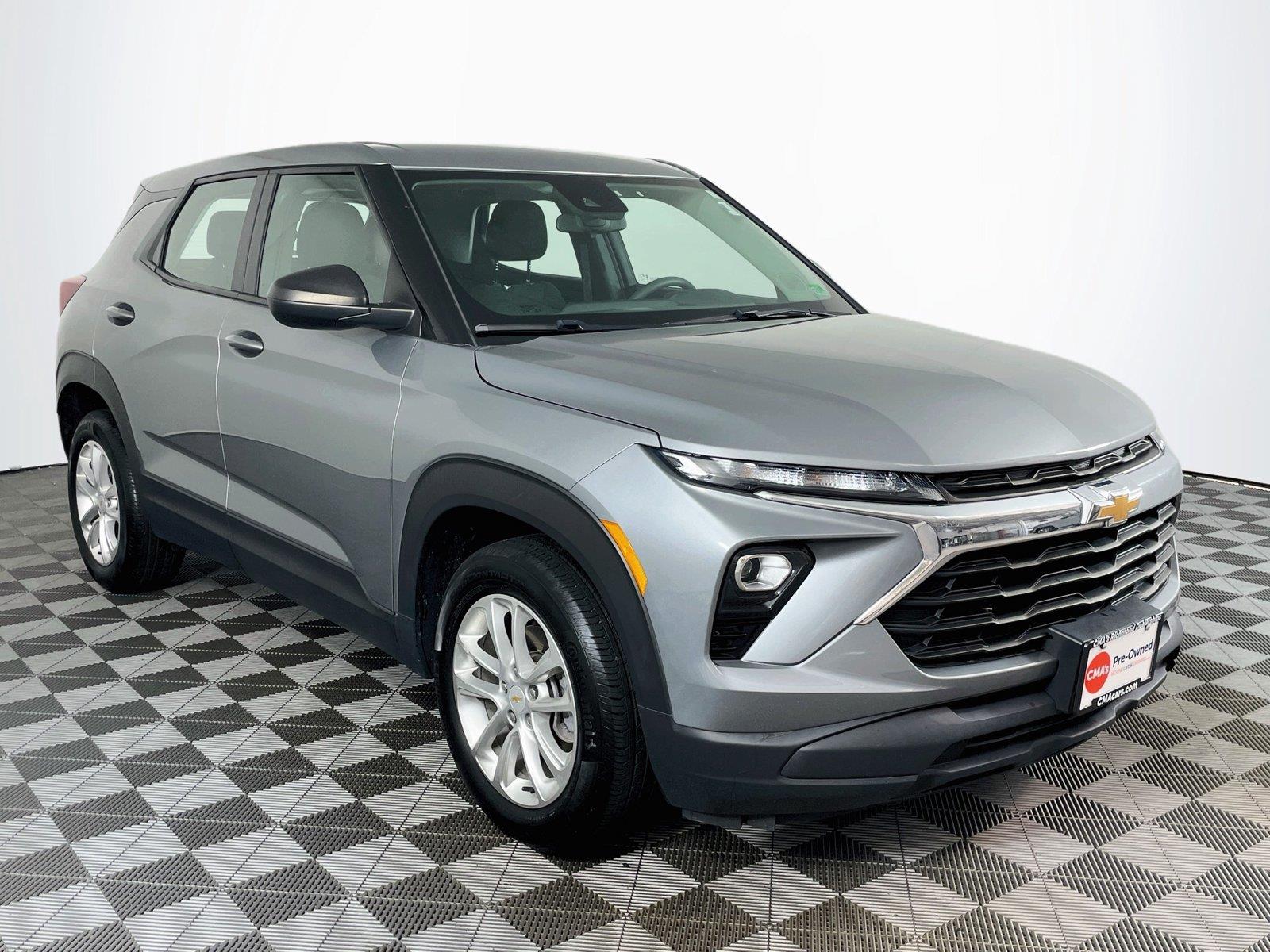 Sterling Gray Metallic 2024 Chevrolet Trailblazer SUV / Crossover Front-Wheel Drive Continuously Variable Transmission