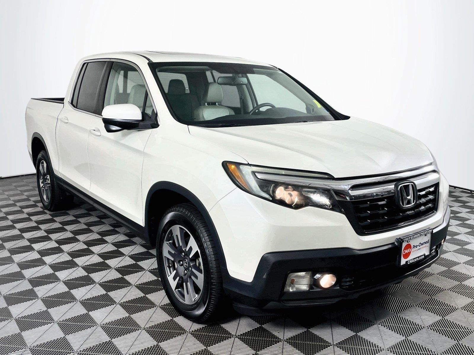 White Diamond Pearl 2019 Honda Ridgeline Pickup Truck All-Wheel Drive Automatic