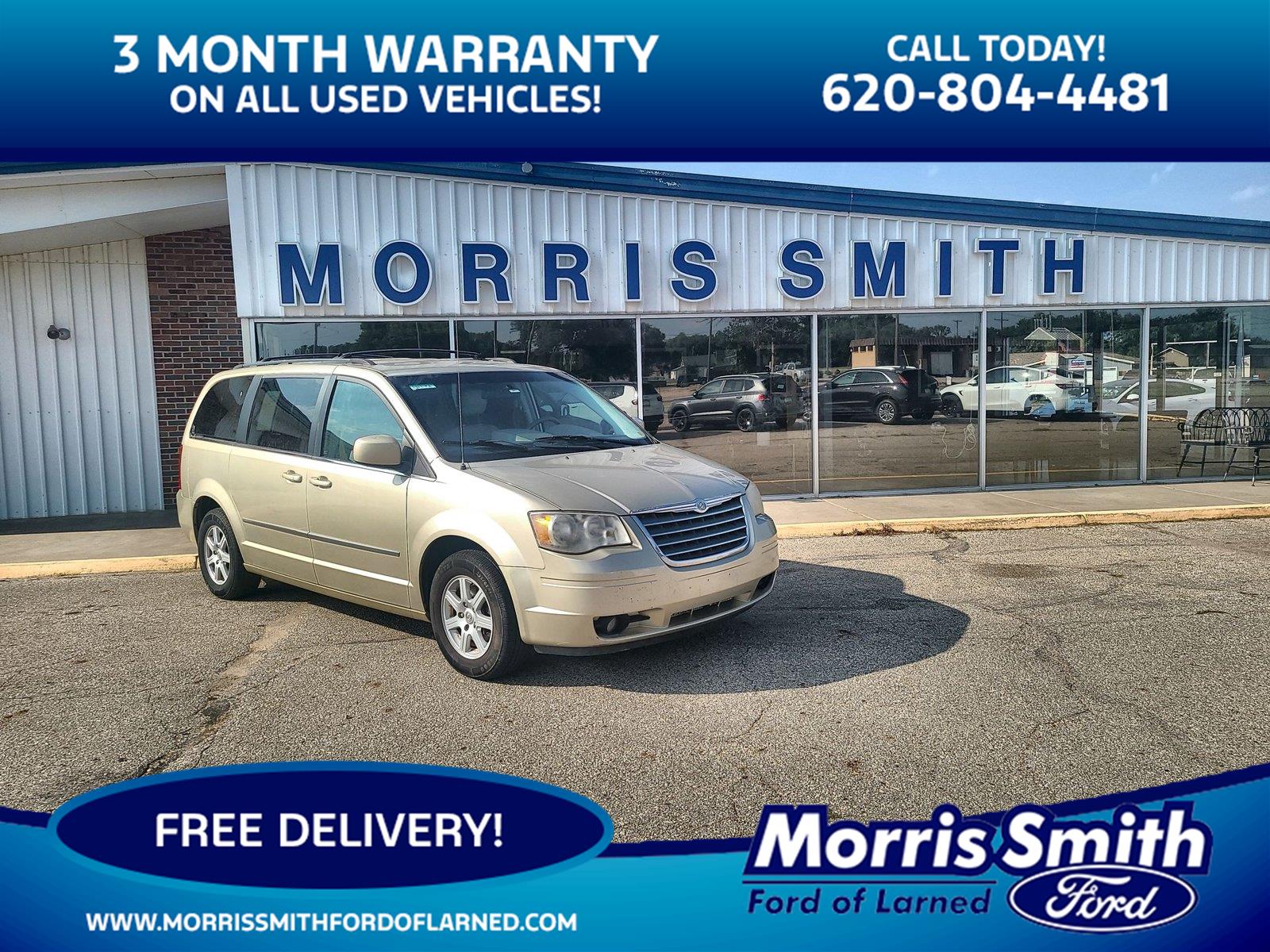 White Gold 2010 Chrysler Town & Country Minivan Front-Wheel Drive 6-Speed Automatic