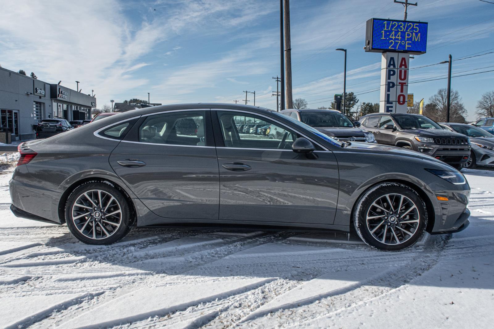 2022 Hyundai SONATA Limited