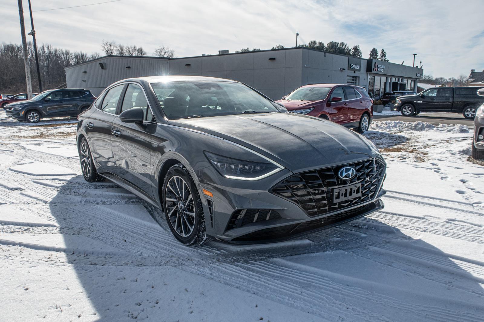 2022 Hyundai SONATA Limited