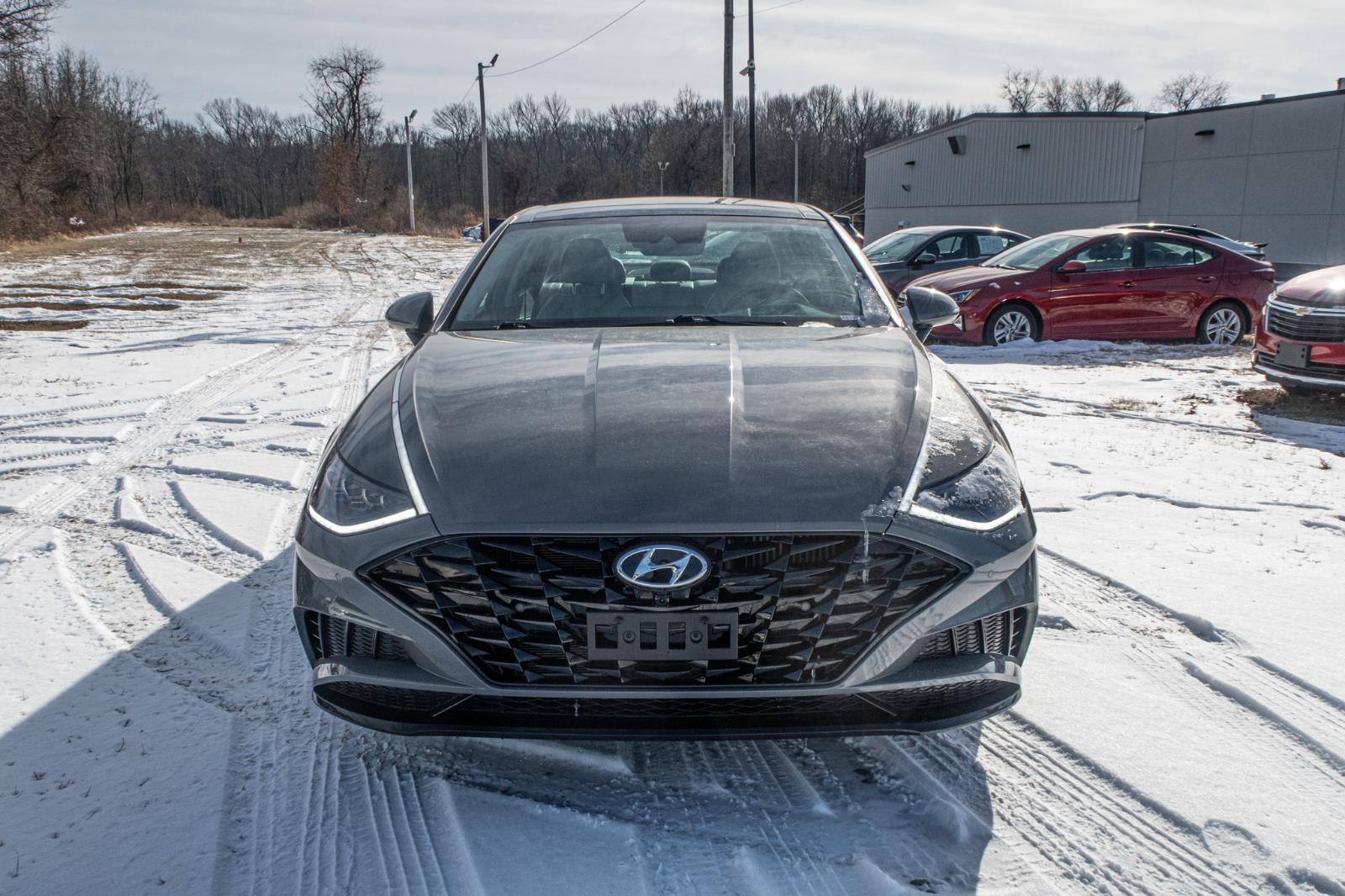 2022 Hyundai SONATA Limited