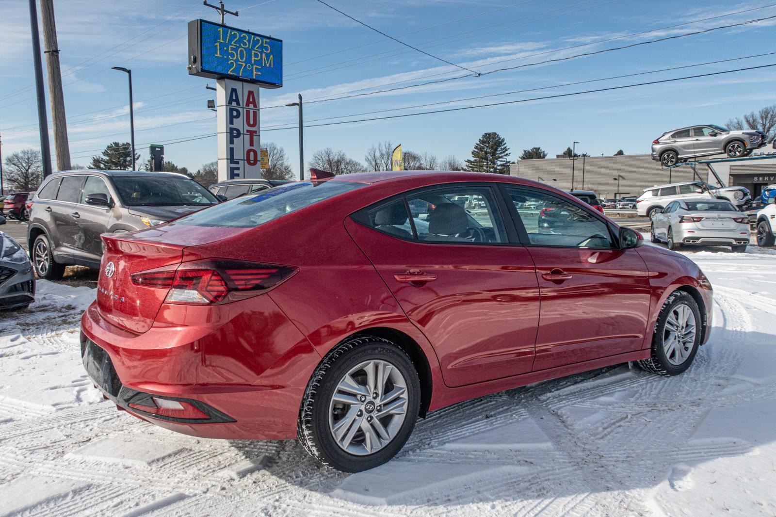 2020 Hyundai ELANTRA SEL