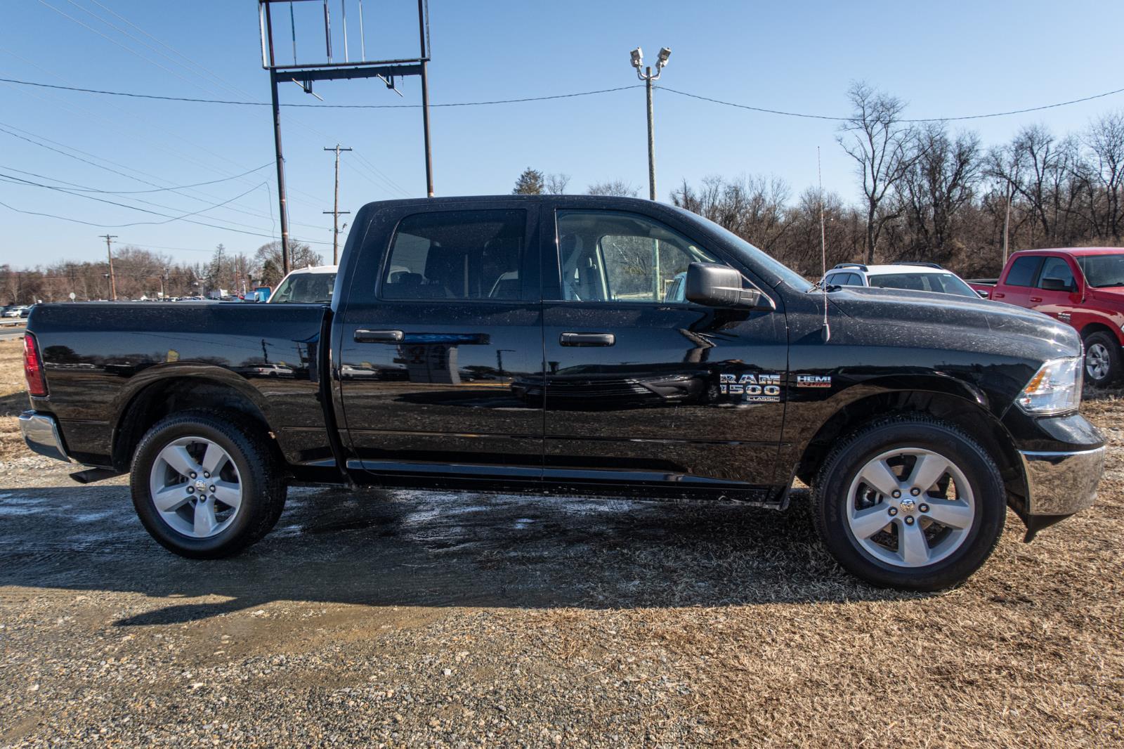 2023 Ram 1500 Classic SLT