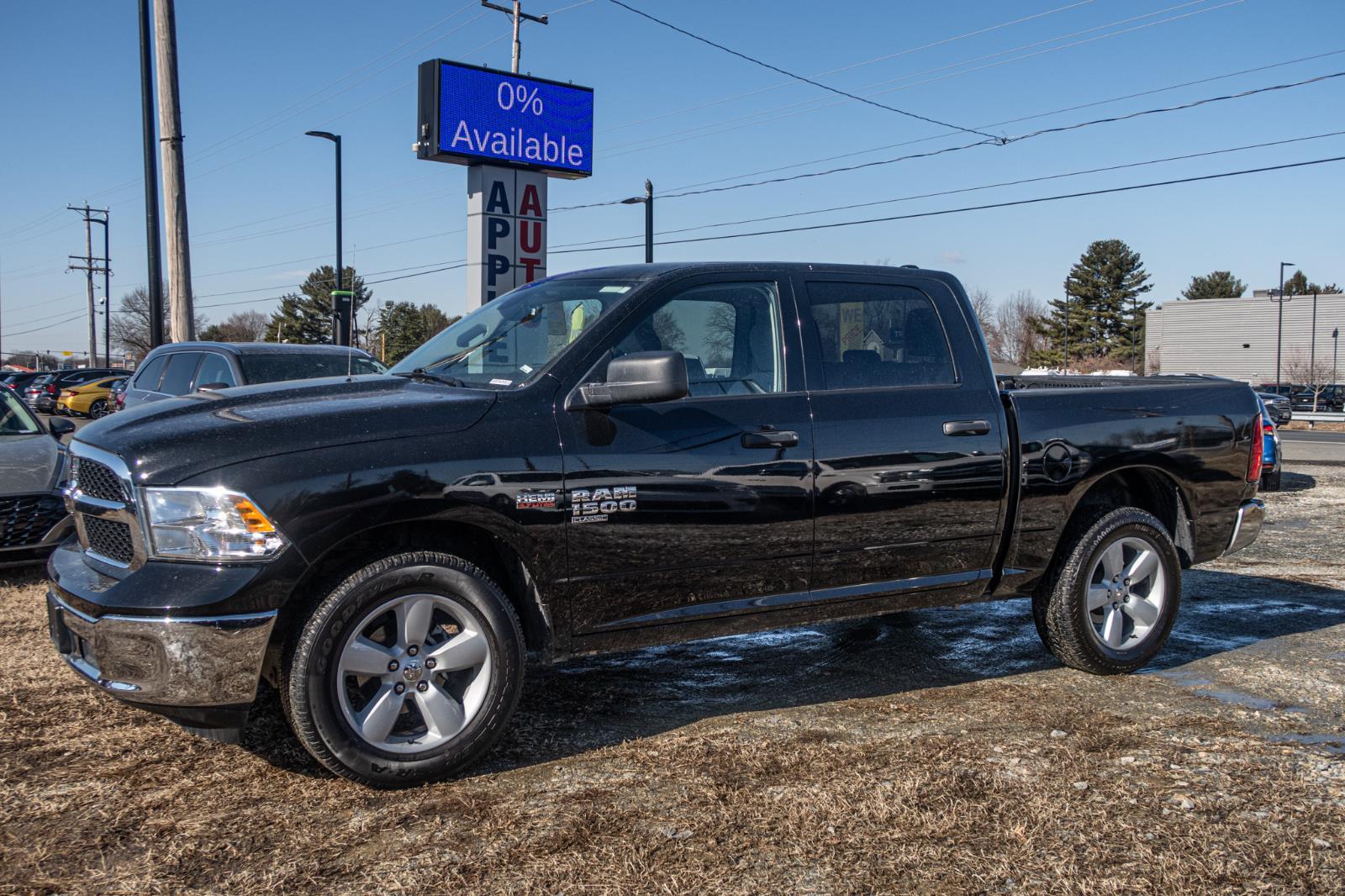 2023 Ram 1500 Classic SLT