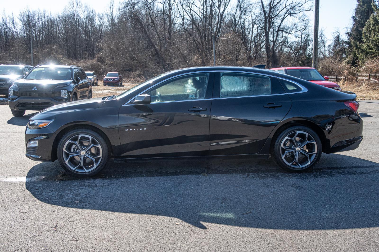 Used 2022 Chevrolet Malibu 1LT with VIN 1G1ZD5ST9NF138309 for sale in Elkton, MD