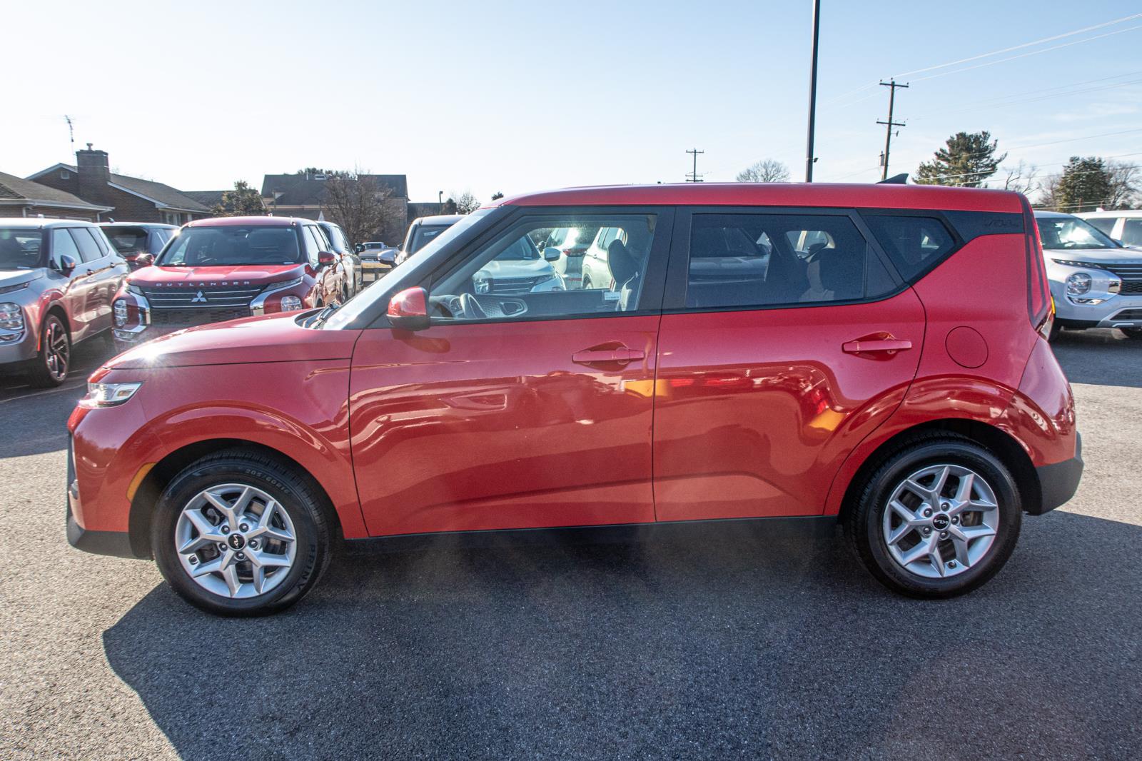 Used 2022 Kia Soul LX with VIN KNDJ23AU7N7182571 for sale in Elkton, MD