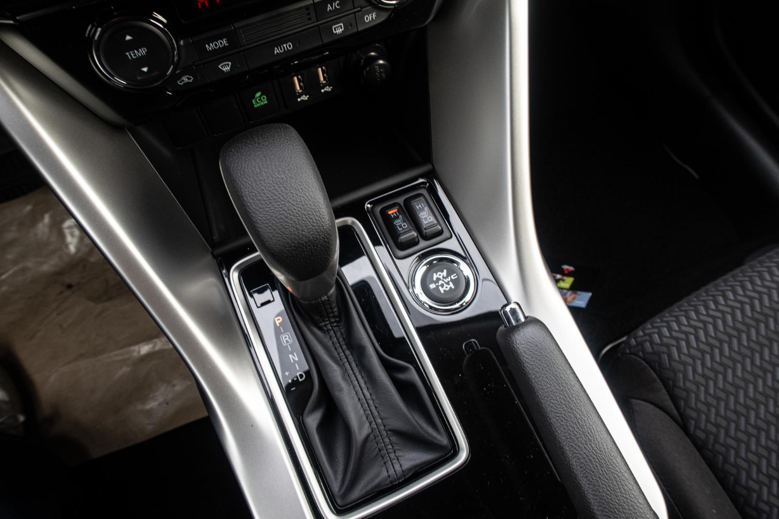 2025 Mitsubishi Eclipse Cross LE
