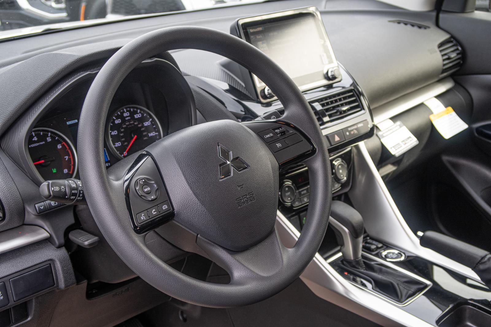 2025 Mitsubishi Eclipse Cross LE