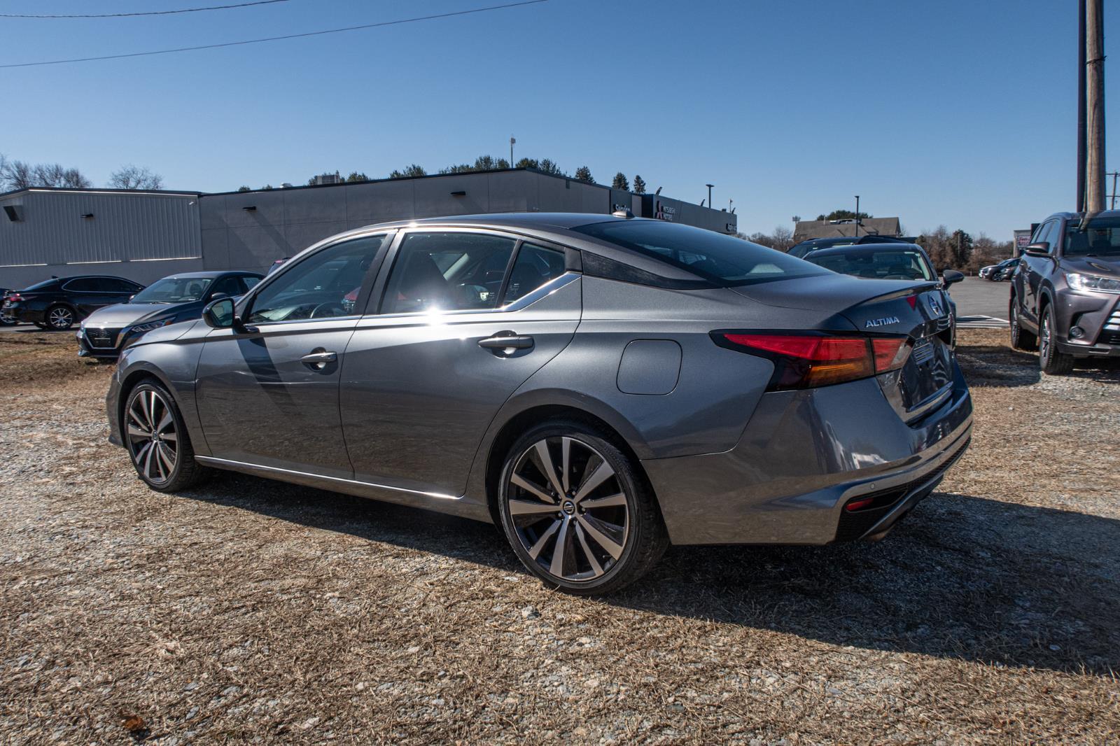 2021 Nissan Altima 2.5 SR