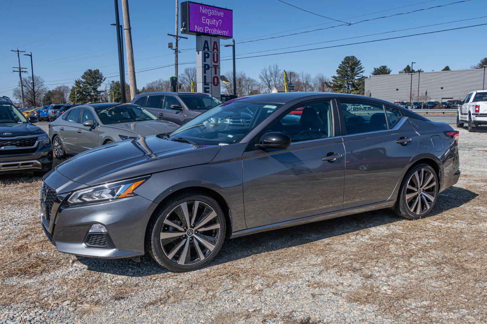 2021 Nissan Altima 2.5 SR