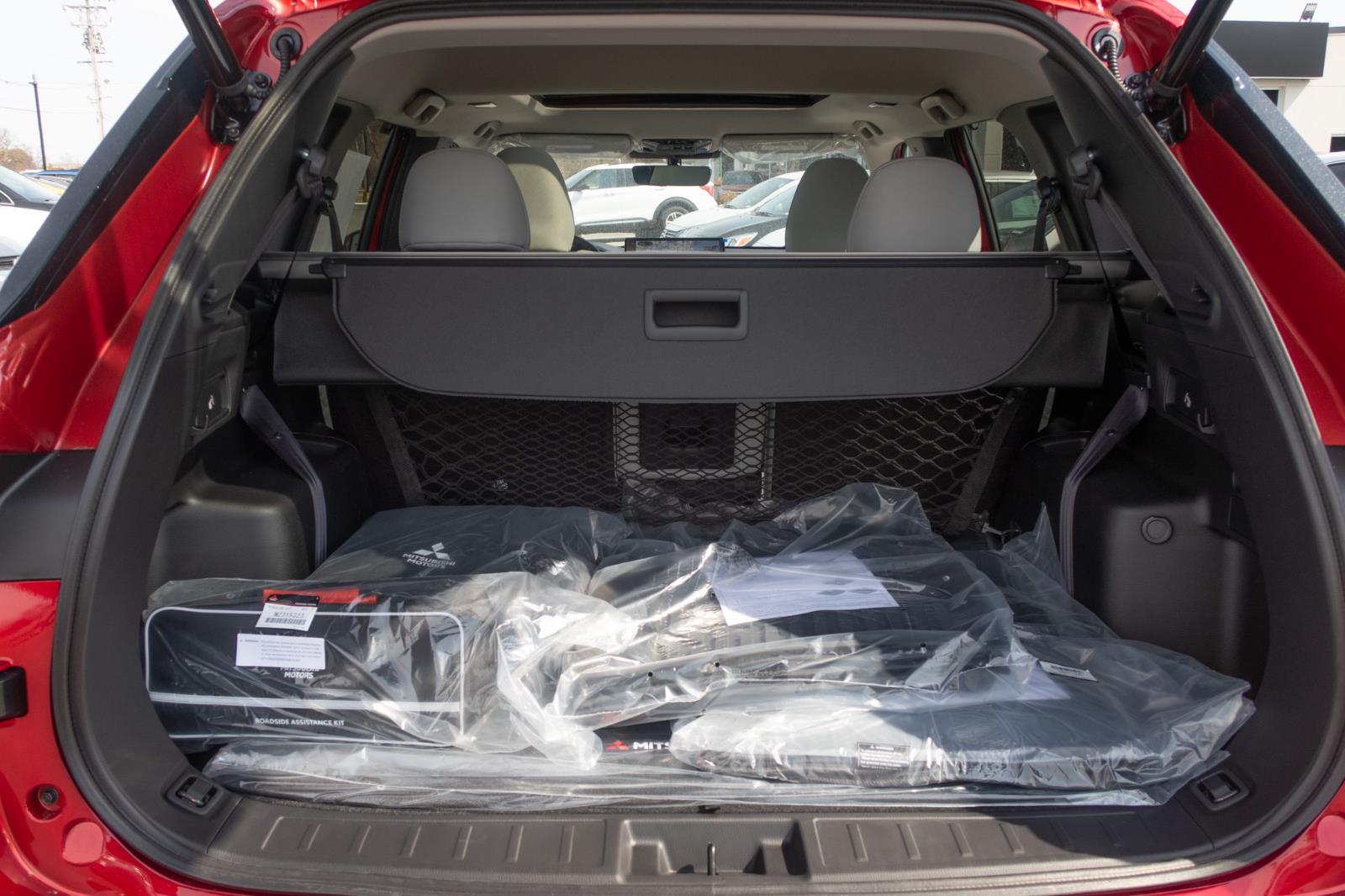 2025 Mitsubishi Outlander SEL