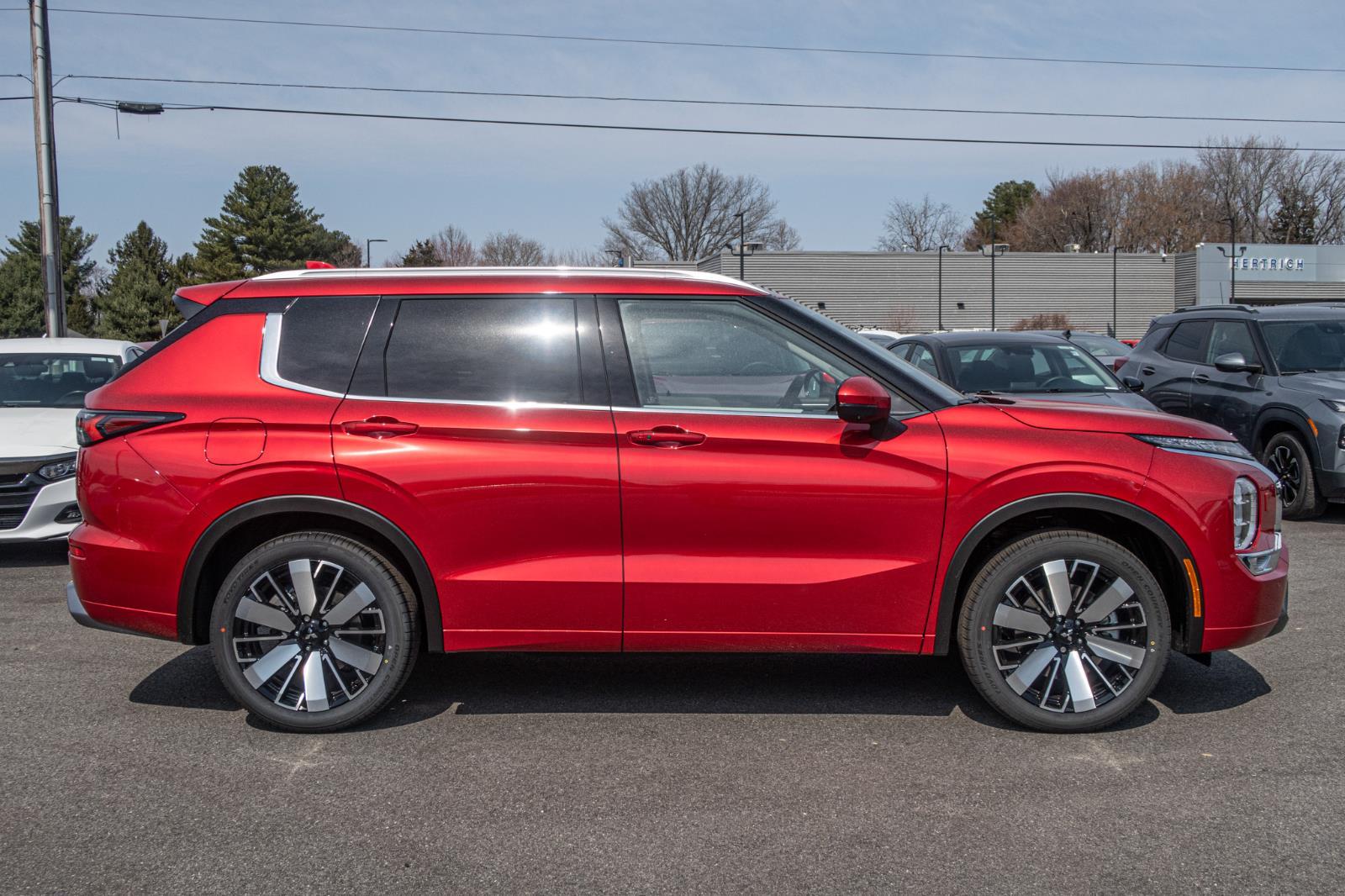 2025 Mitsubishi Outlander SEL
