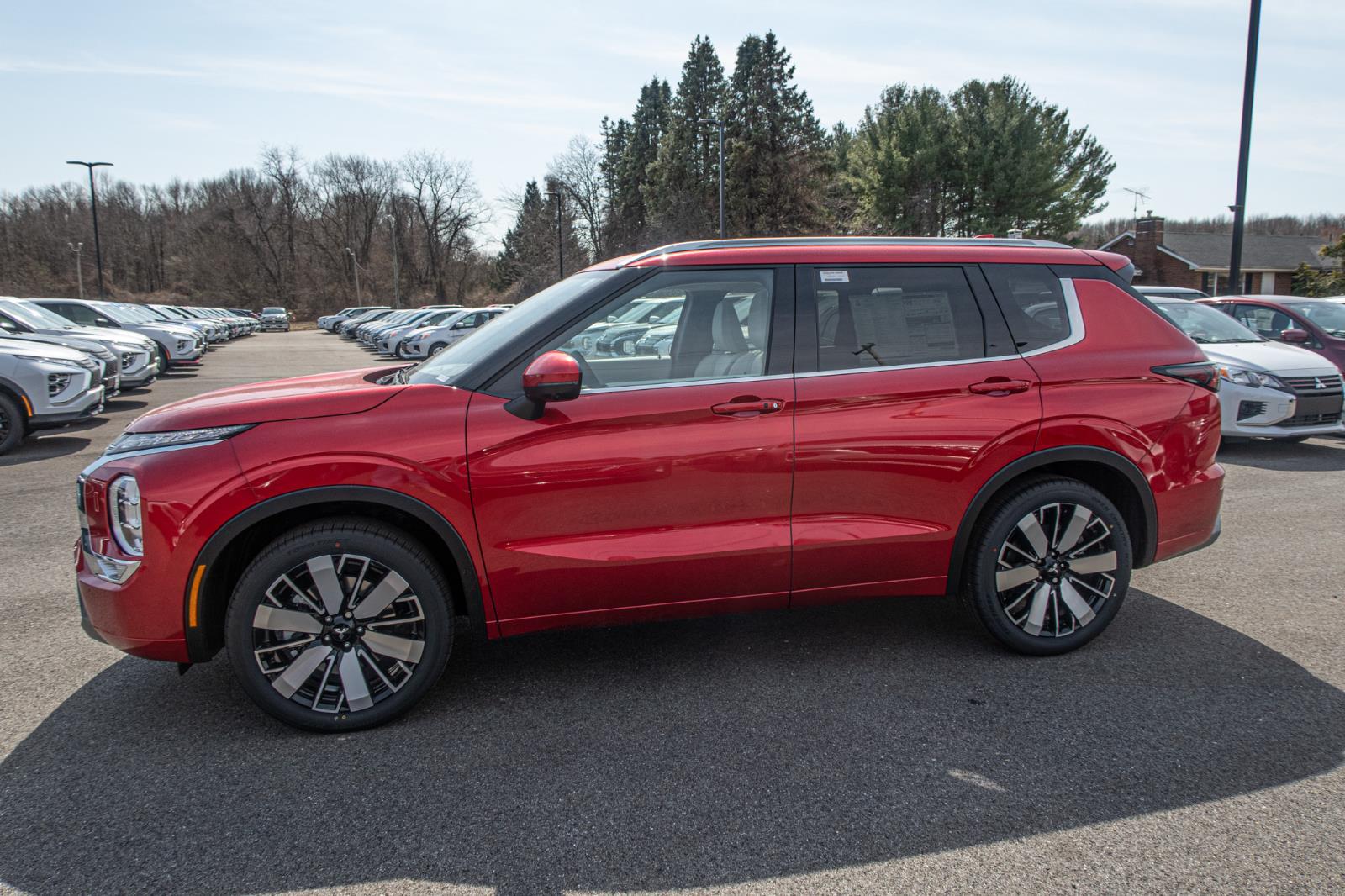 2025 Mitsubishi Outlander SEL