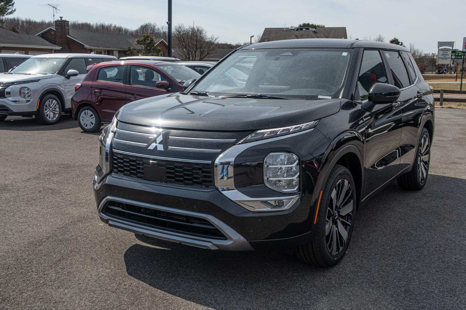 2025 Mitsubishi Outlander SE