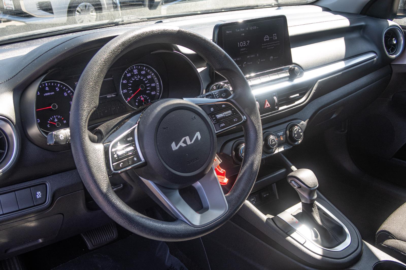 2023 Kia Forte LXS