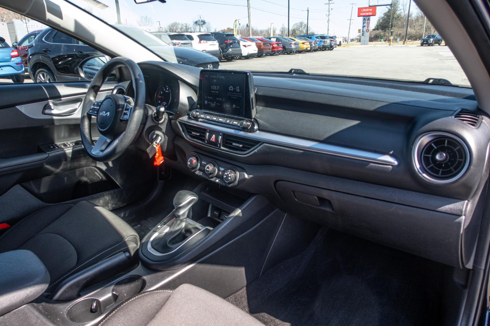 2023 Kia Forte LXS