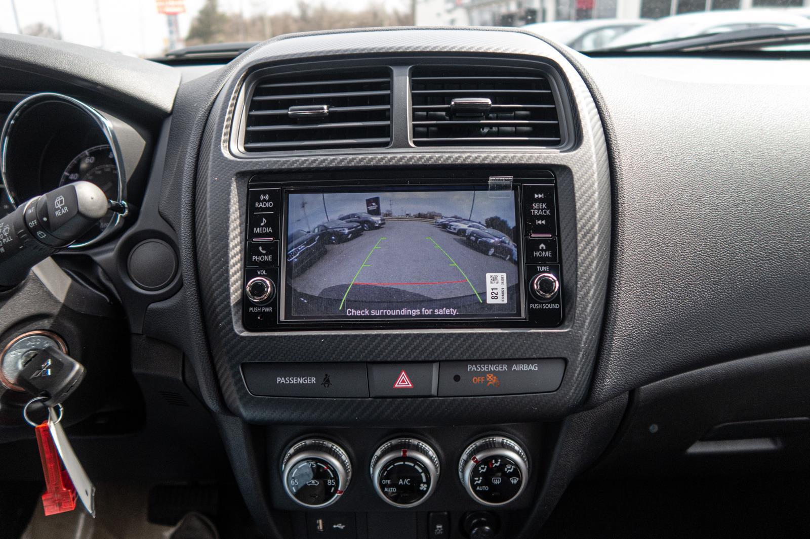 2025 Mitsubishi Outlander Sport ES