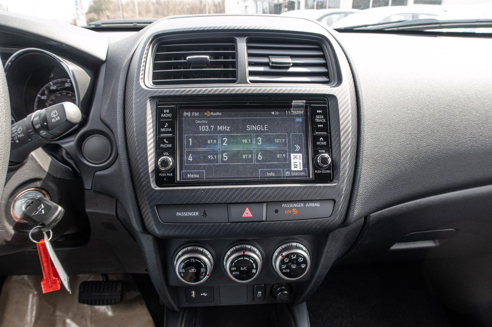 2025 Mitsubishi Outlander Sport ES
