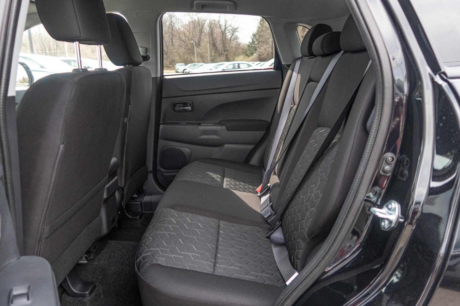 2025 Mitsubishi Outlander Sport ES
