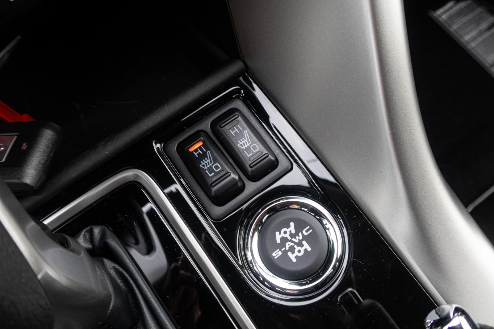 2025 Mitsubishi Eclipse Cross LE