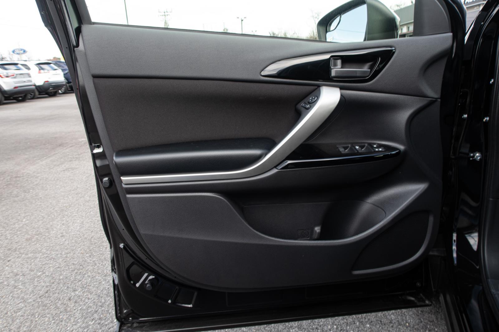 2025 Mitsubishi Eclipse Cross LE