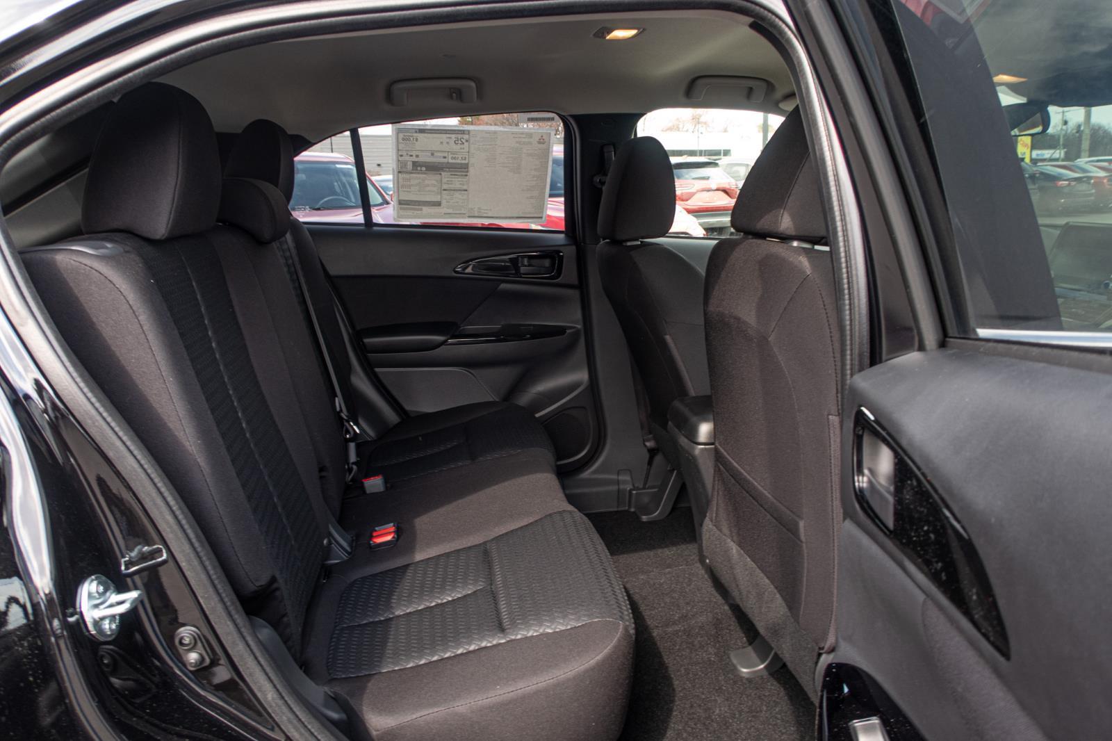 2025 Mitsubishi Eclipse Cross LE
